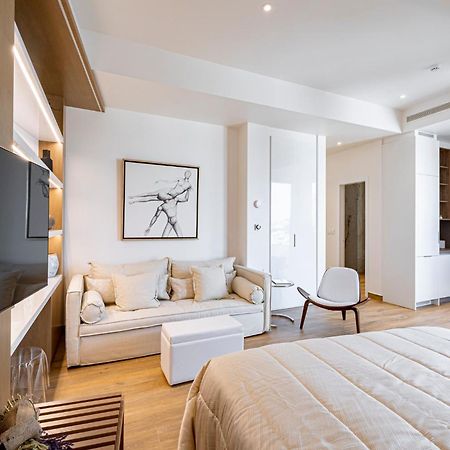 Art-W Executive Apartments Atene Esterno foto