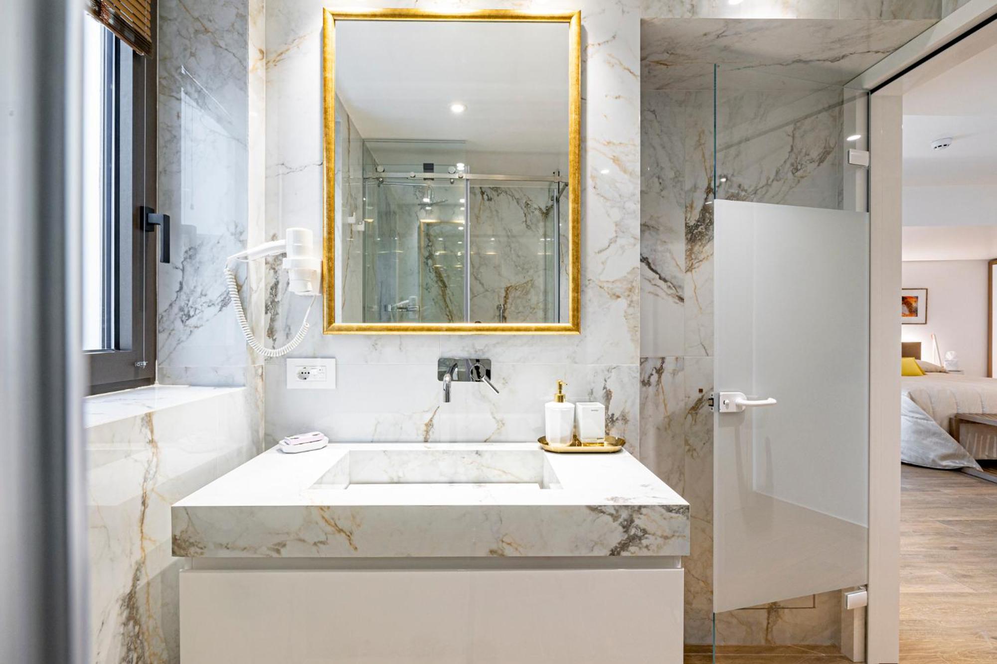 Art-W Executive Apartments Atene Esterno foto